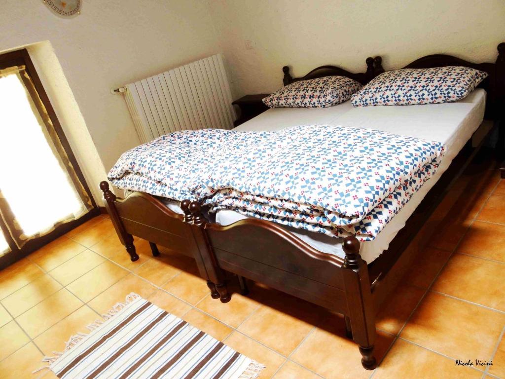 Rifugio Alpetto Di Torno Albergue Sormano Habitación foto