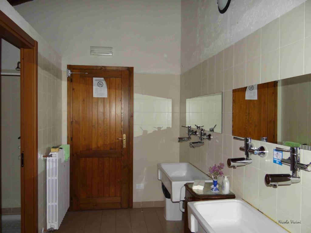 Rifugio Alpetto Di Torno Albergue Sormano Habitación foto