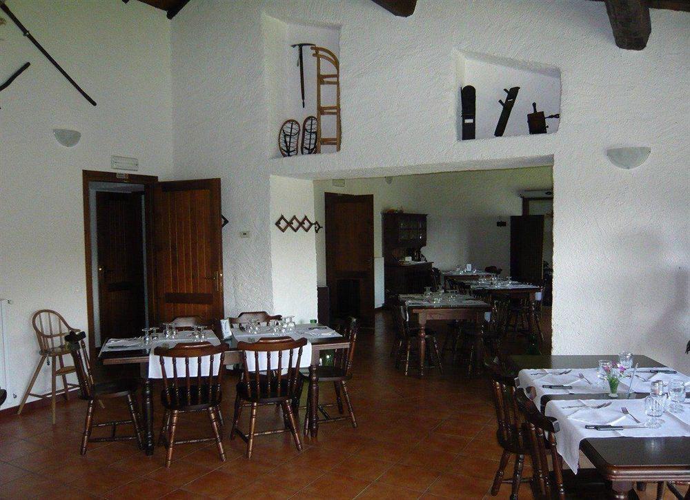 Rifugio Alpetto Di Torno Albergue Sormano Exterior foto