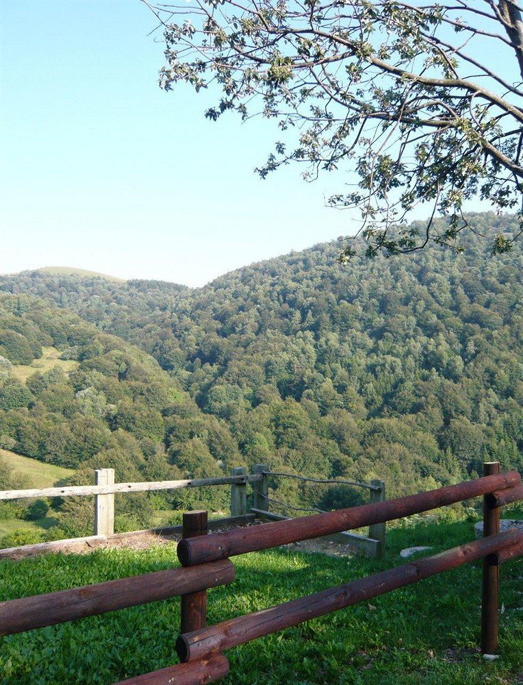 Rifugio Alpetto Di Torno Albergue Sormano Exterior foto